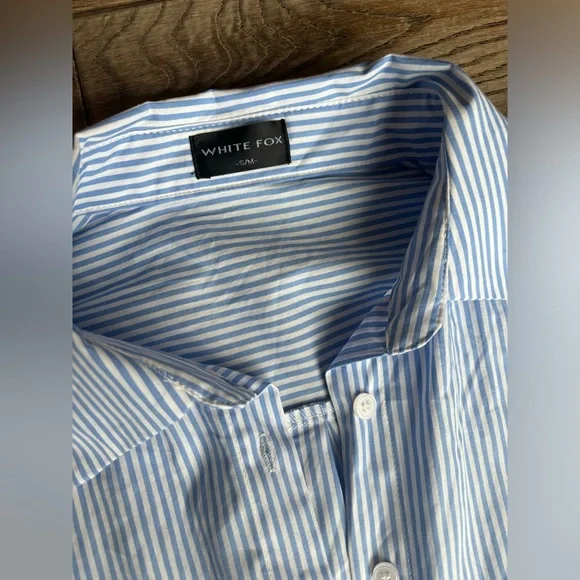 White Fox Boutique Always About Us Striped Button Up Shirt Light Blue Size S/M - Picture 14 of 15